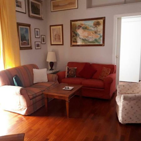 Appartement Rey Apartament à Rome Extérieur photo
